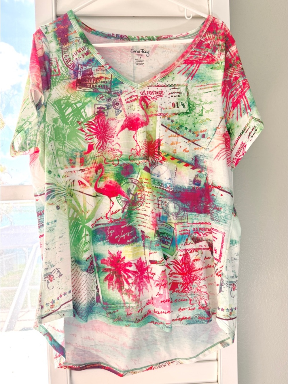 Coral Bay Woman Short Sleeve Shirt 1X Flamingo Colorful V Neck Resort Summer - Picture 7 of 8